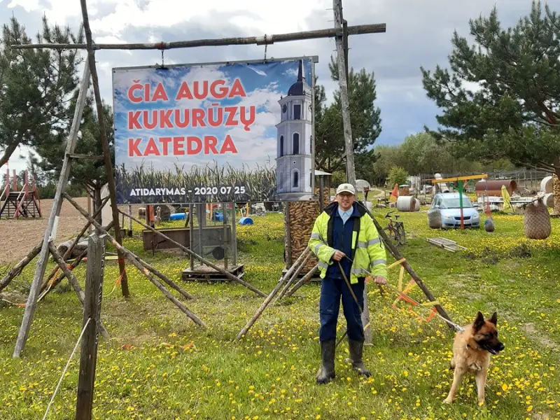 Kukurūzų labirintas 2020 - Katedra
